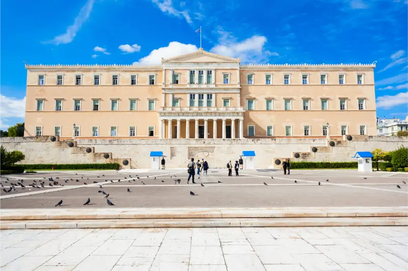 Syntagma and National Garden Guide: Parliament, Evzones and a Central Athens Walk