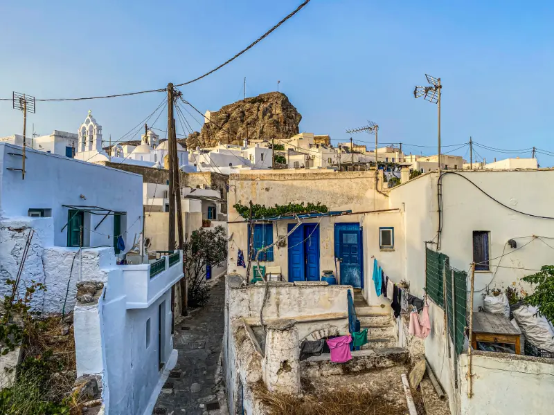 Chora Amorgos Guide: Castle, Windmills, Museums, Sunset and Where to Stay